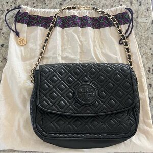 TORY BURCH Black LEATHER Quilted Shoulder Bag